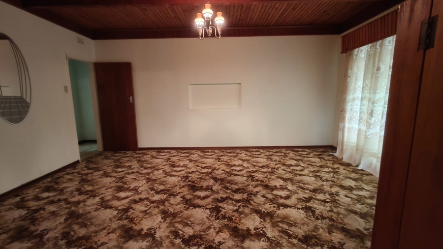 4 Bedroom Property for Sale in Hennenman Free State